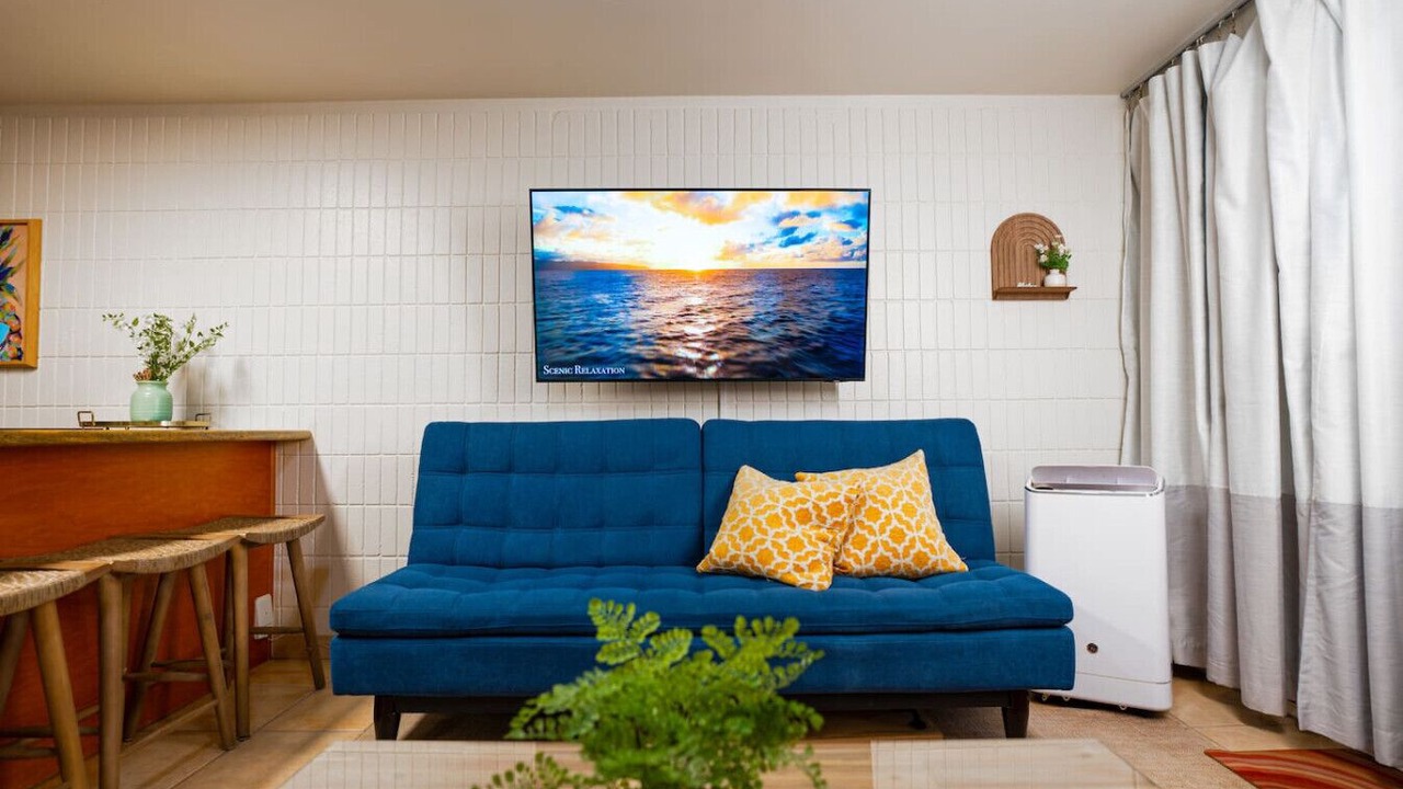 Photo of Livingroom in Punaluu