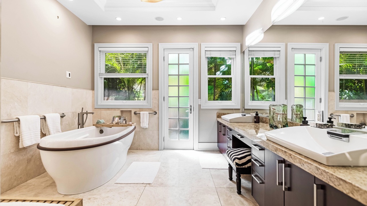 Photo of Bathroom in Kahala