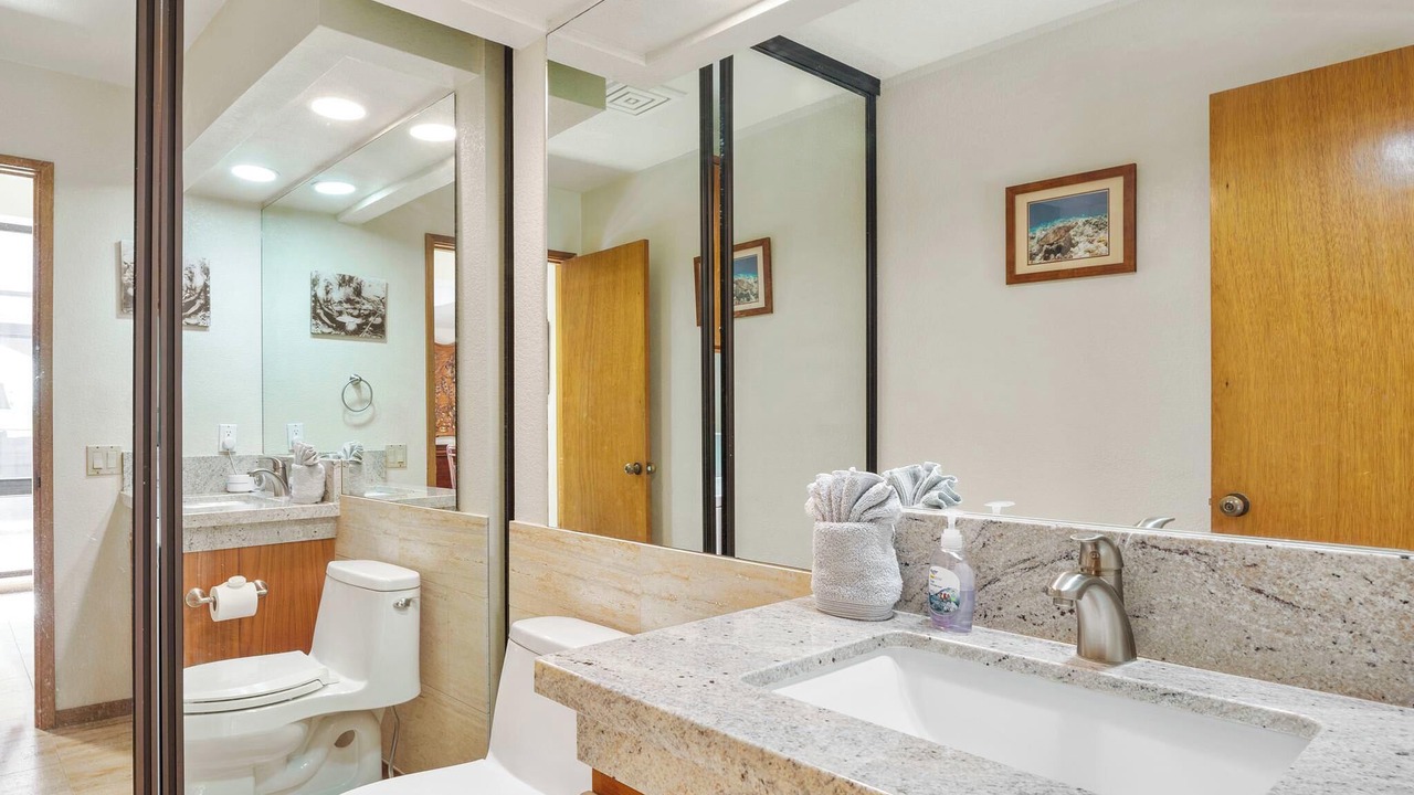 Photo of Bathroom in Waikoloa