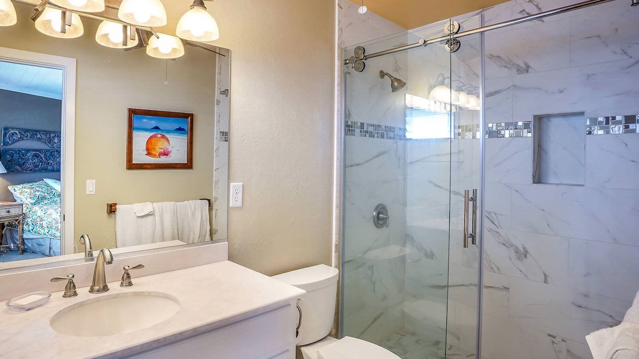 Photo of Bathroom in Historic Kailua Village