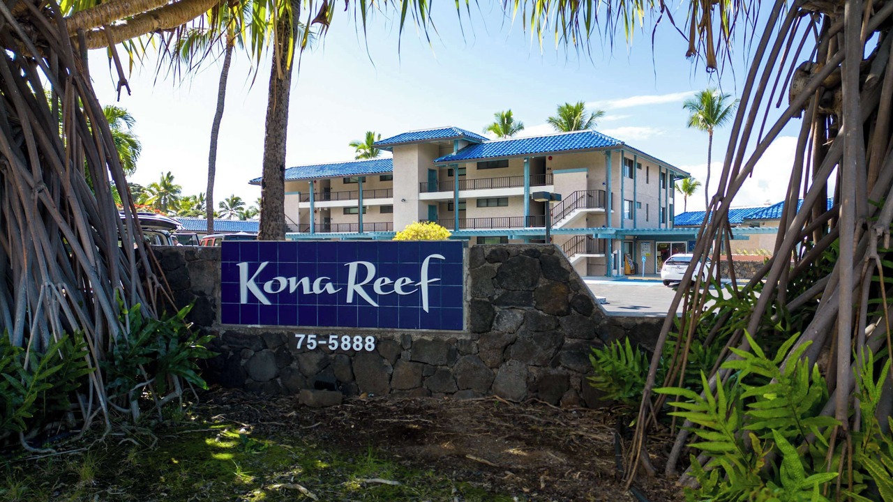 Photo of Others in Historic Kailua Village