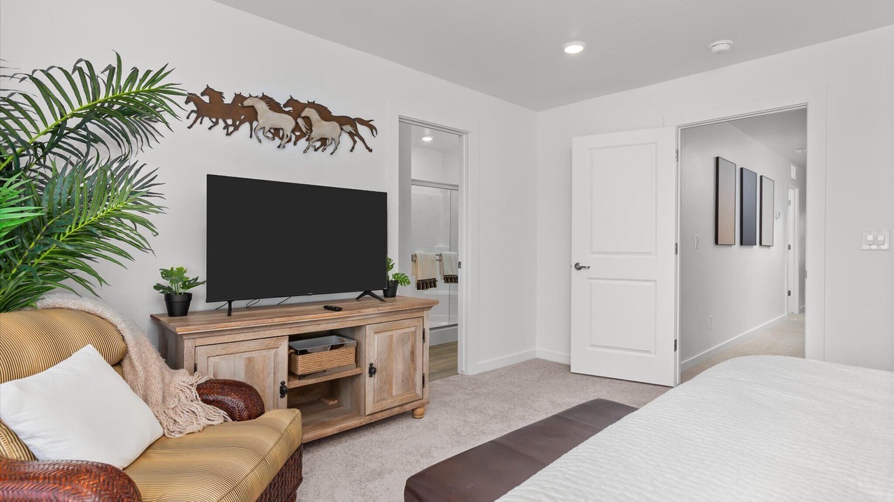 Photo of Bedroom in Eagle