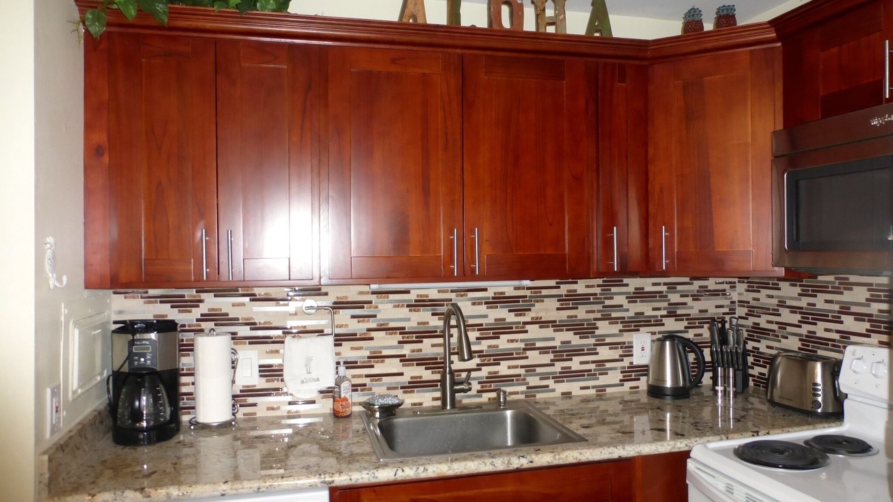 Photo of Kitchen in Kahuku