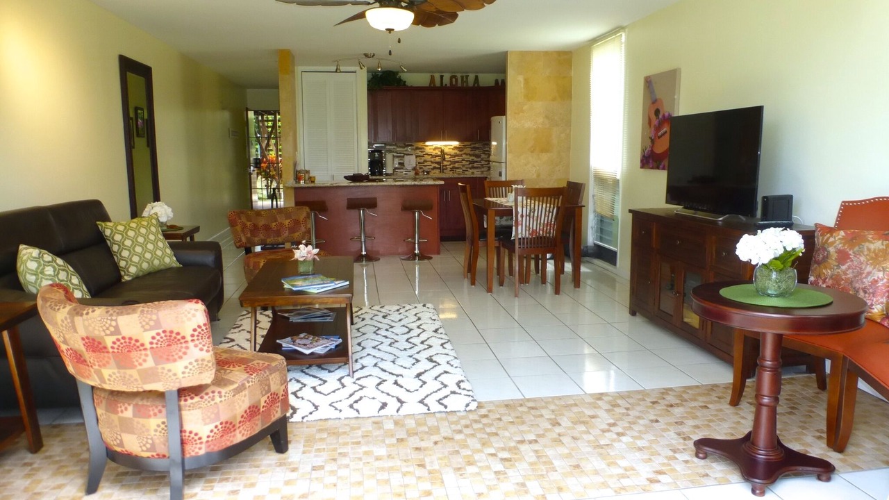 Photo of Livingroom in Kahuku