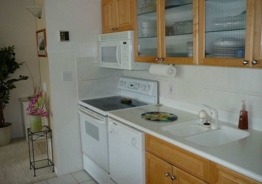 Photo of Kitchen in Makaha