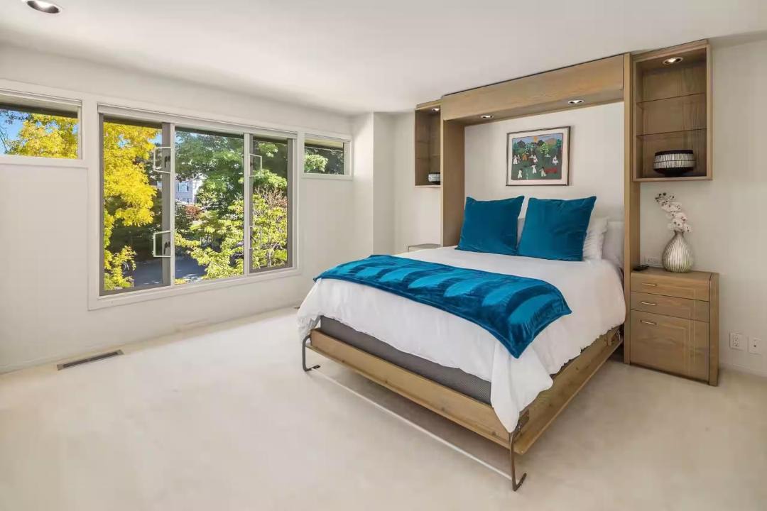 Photo of Bedroom in Harbour Pointe