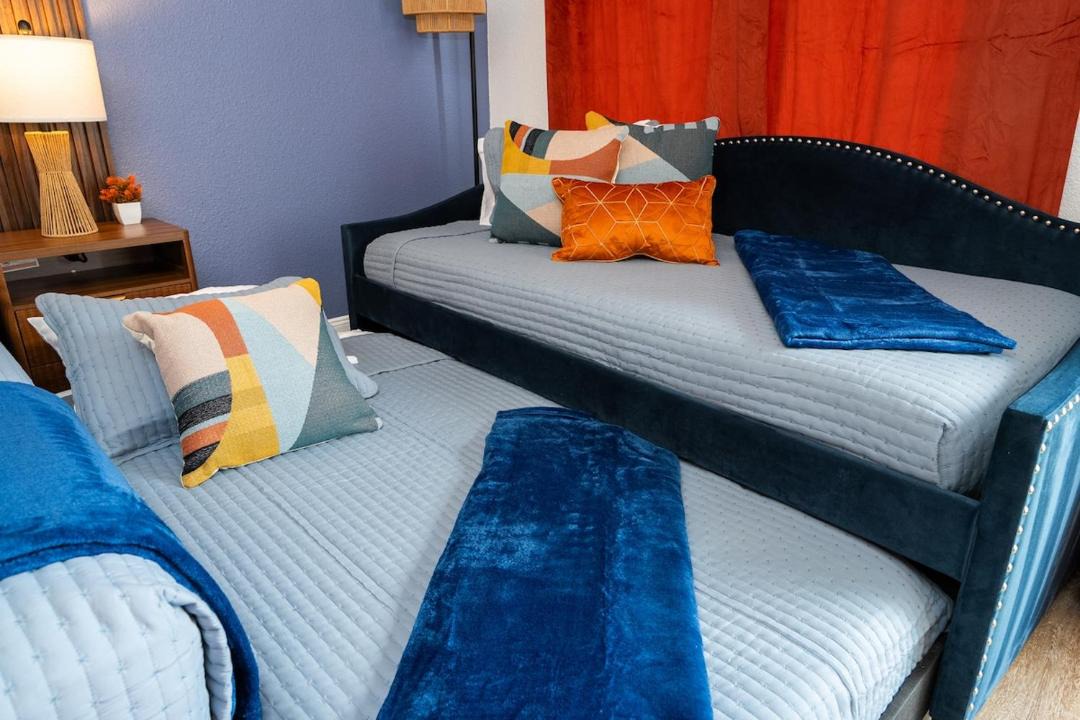 Photo of Bedroom in Florida Center