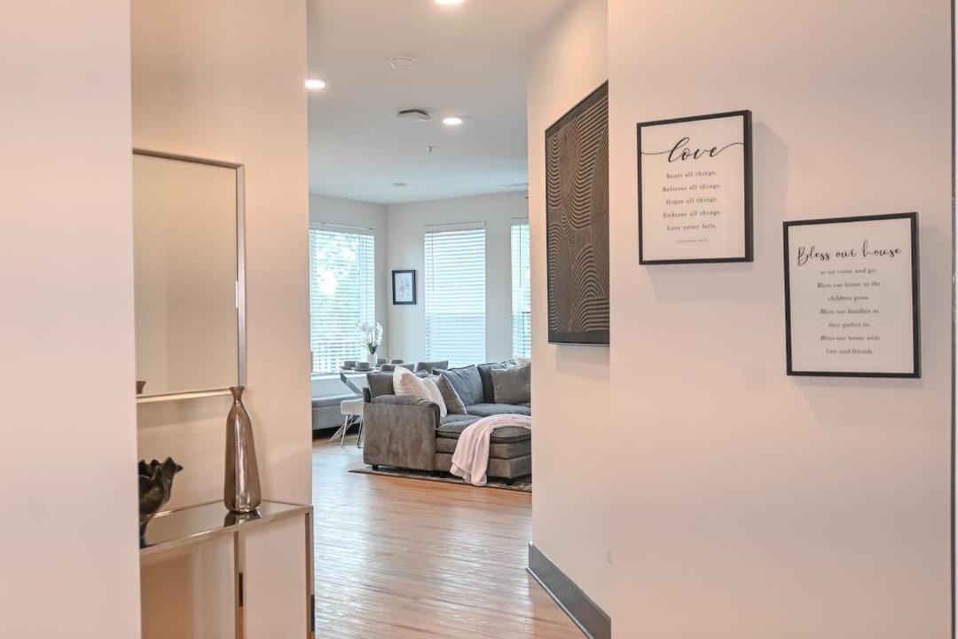 Photo of Others in East Side