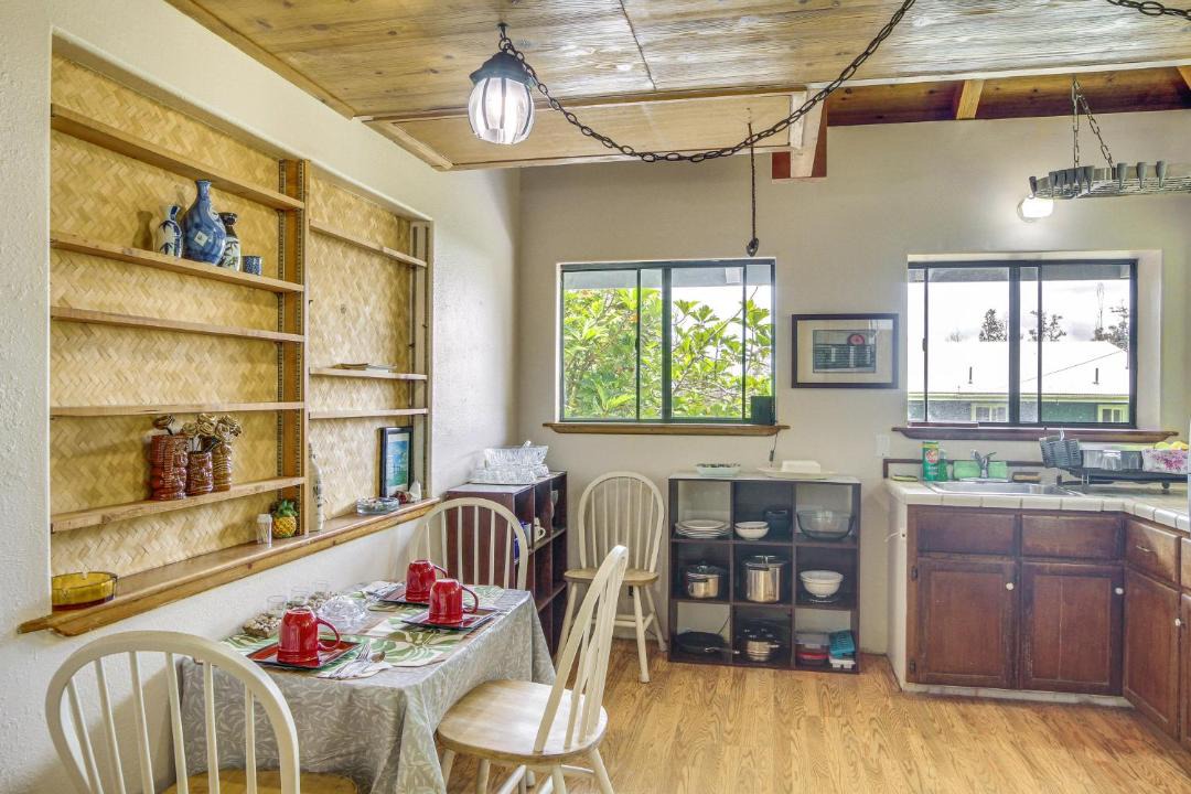 Photo of Kitchen in Hawaiian Acres