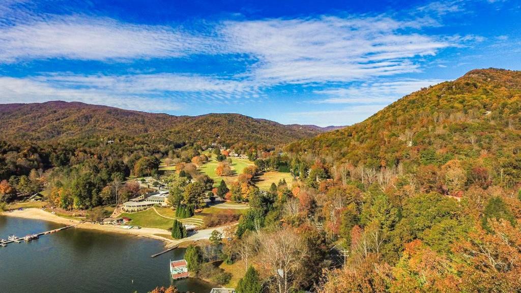Photo of Others in Lake Lure