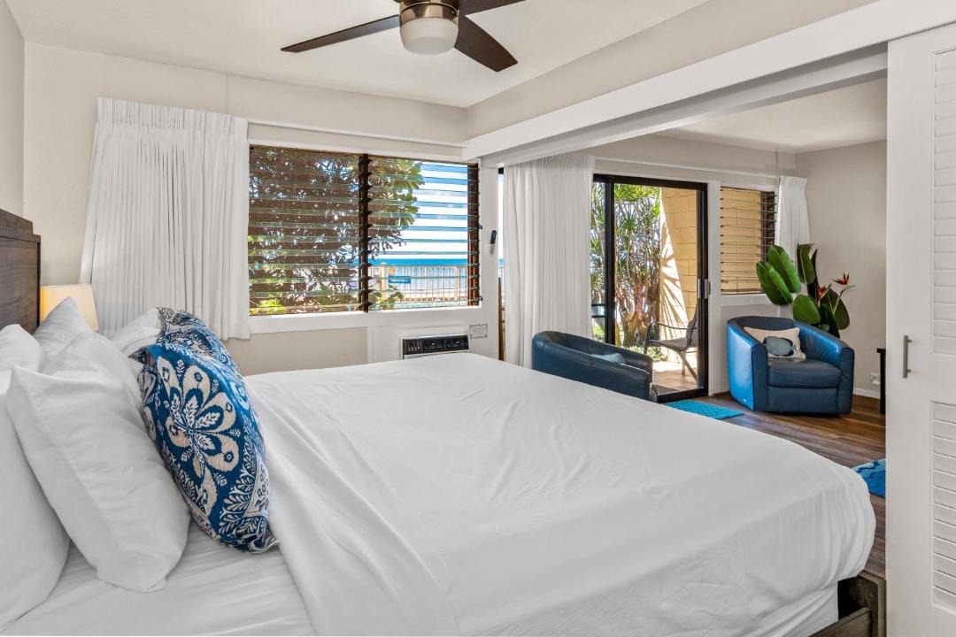 Photo of Bedroom in Maalaea