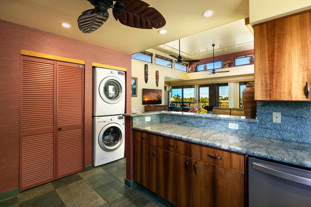 Photo of Kitchen in Waikoloa