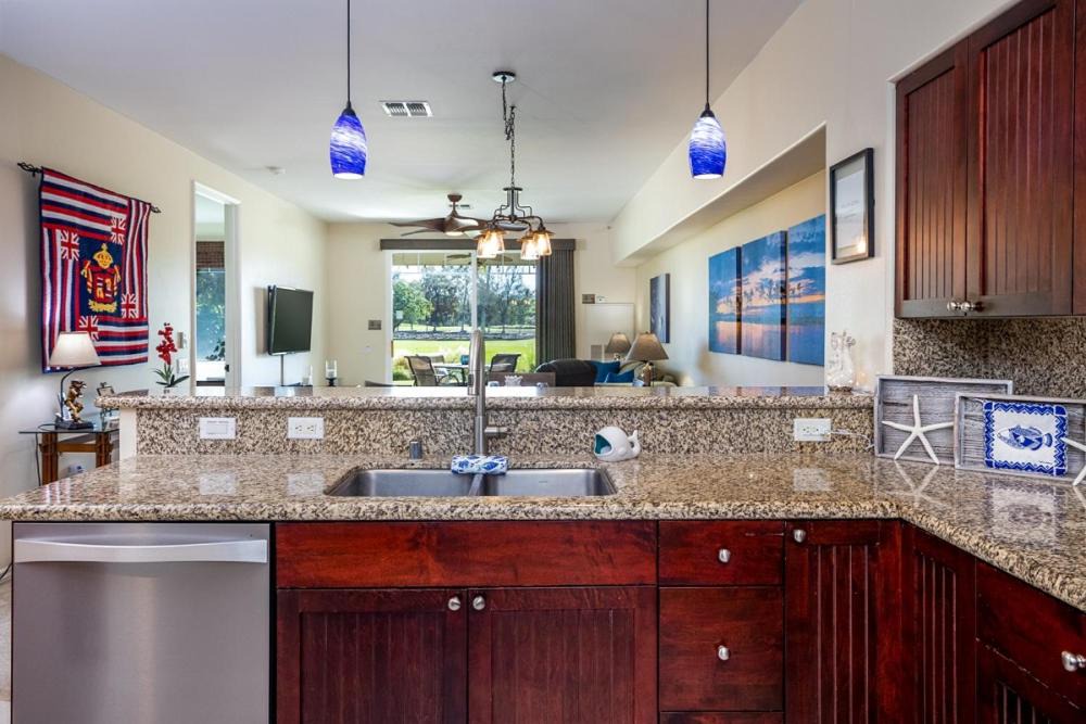 Photo of Kitchen in Waikoloa