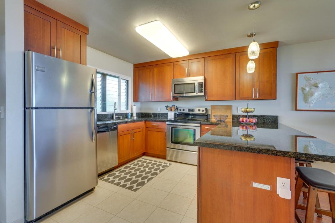 Photo of Kitchen in Kahaluu-Keauhou