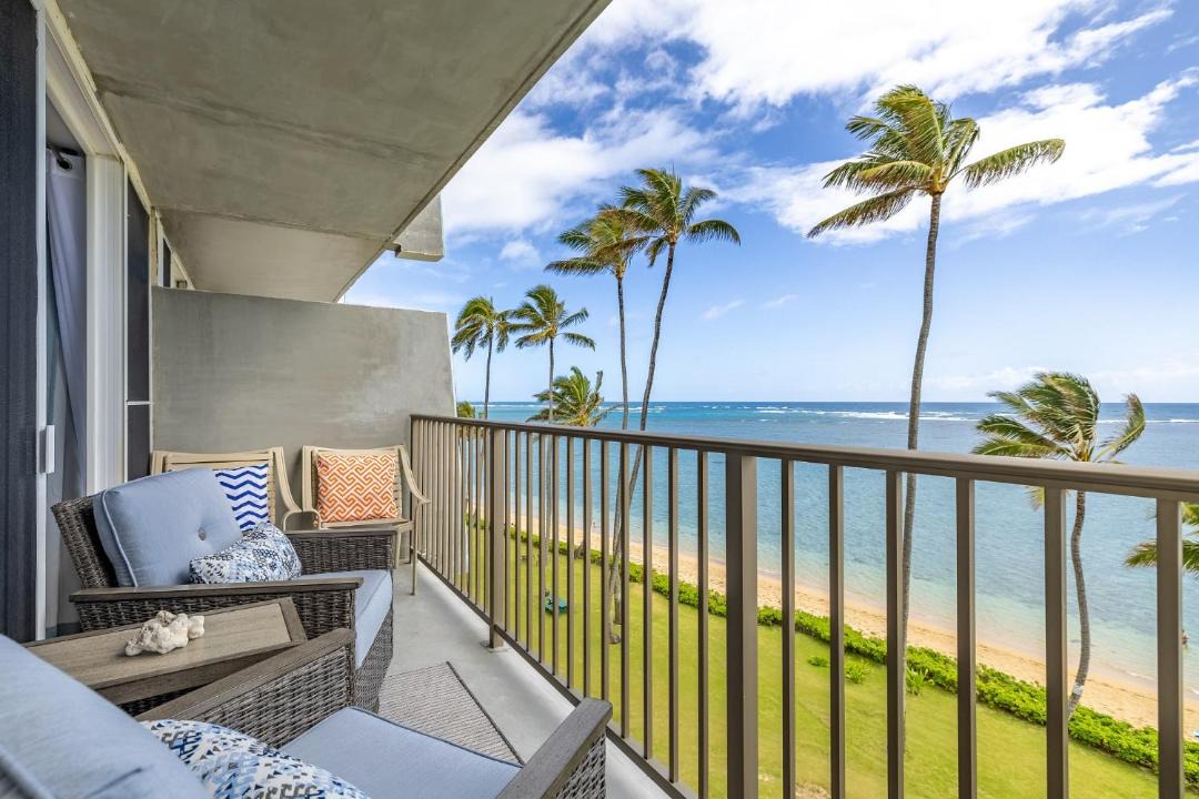 Photo of Patio Balcony in Punaluu