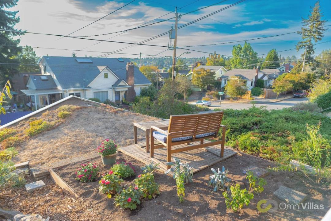 Photo of Others in Phinney Ridge