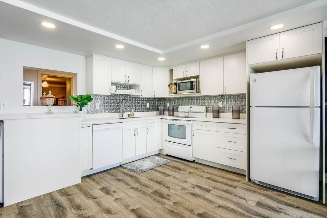 Photo of Kitchen in Punaluu