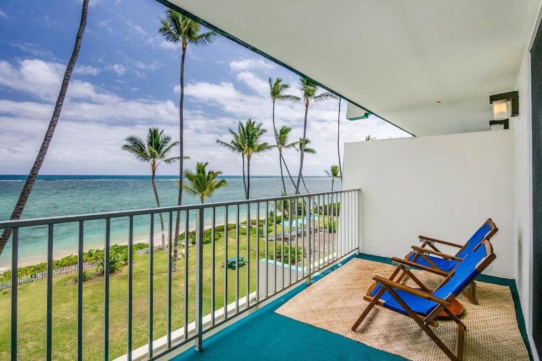 Photo of Patio Balcony in Punaluu