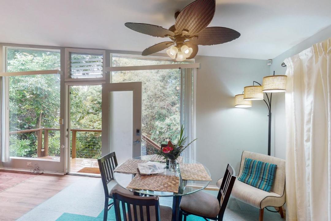 Photo of Livingroom in Kehena Beach Estates