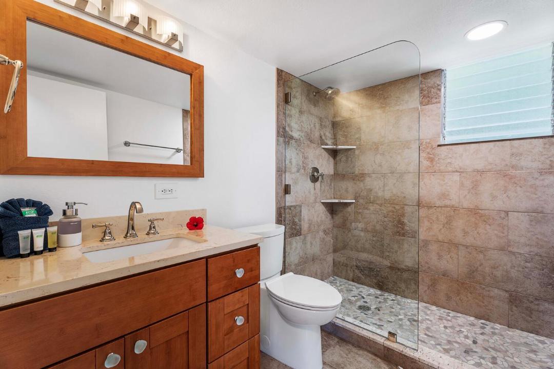 Photo of Bathroom in Keauhou