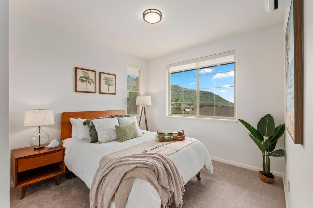 Photo of Bedroom in Makaha Valley