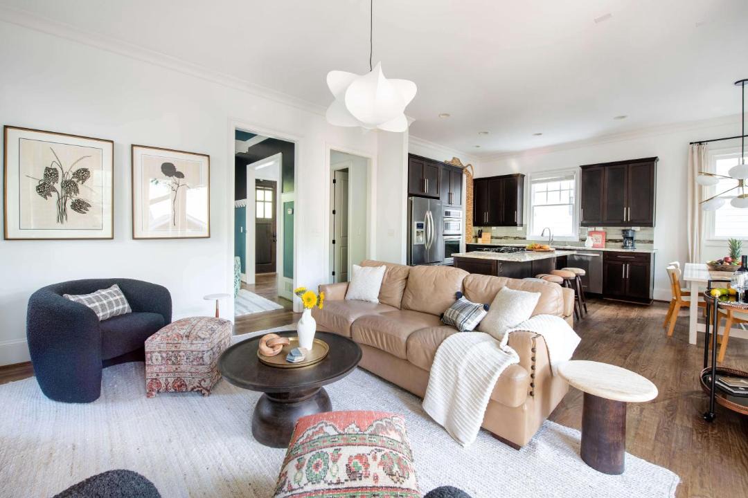 Photo of Livingroom in Inman Park