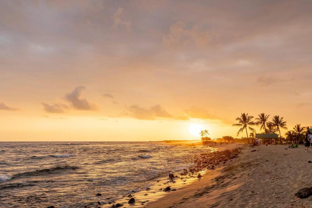 Photo of Outdoor in Kahaluu Bay