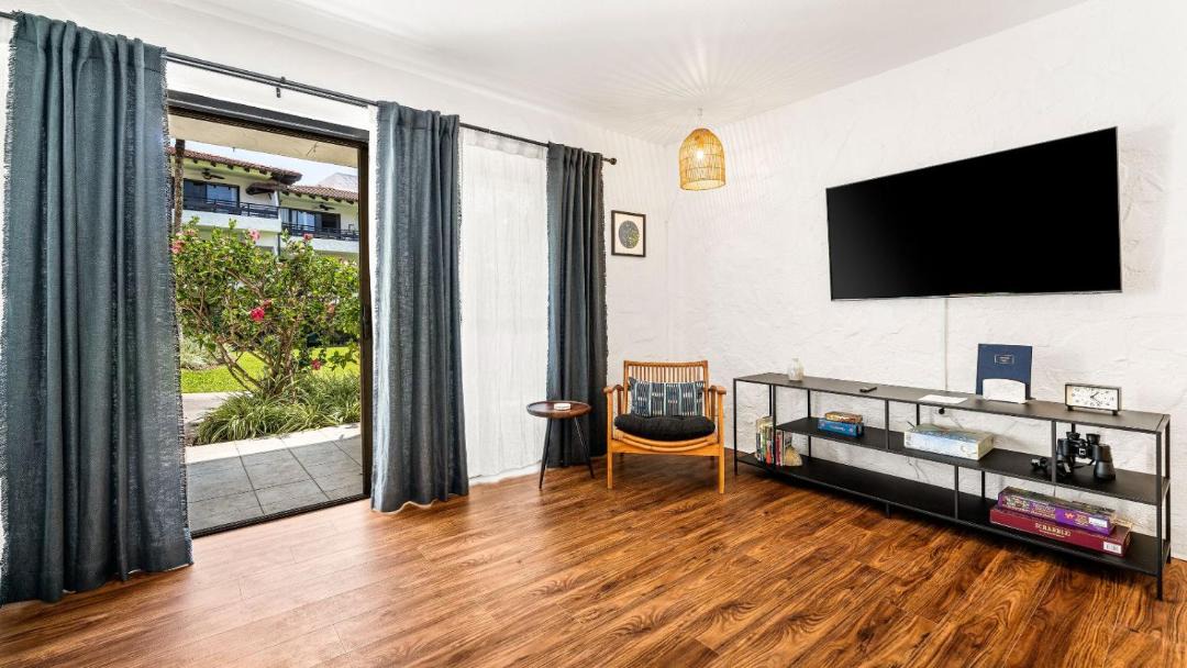 Photo of Livingroom in Kailua-Kona
