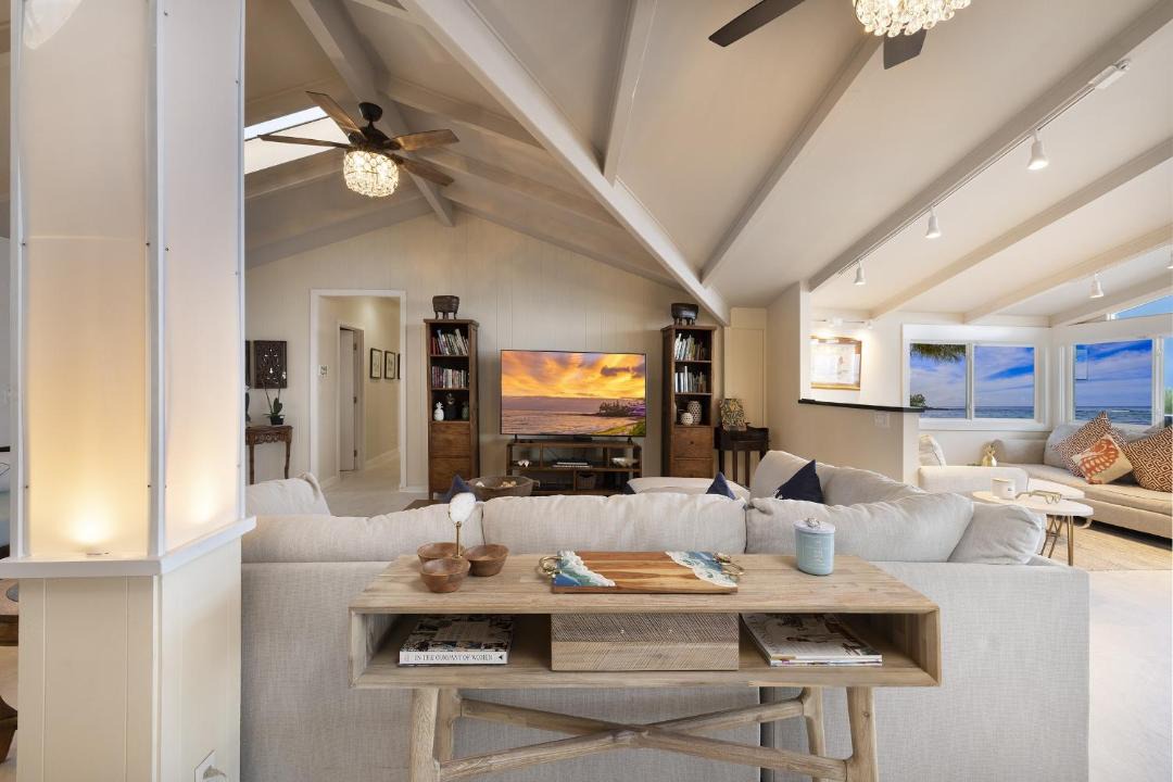 Photo of Livingroom in Waialee