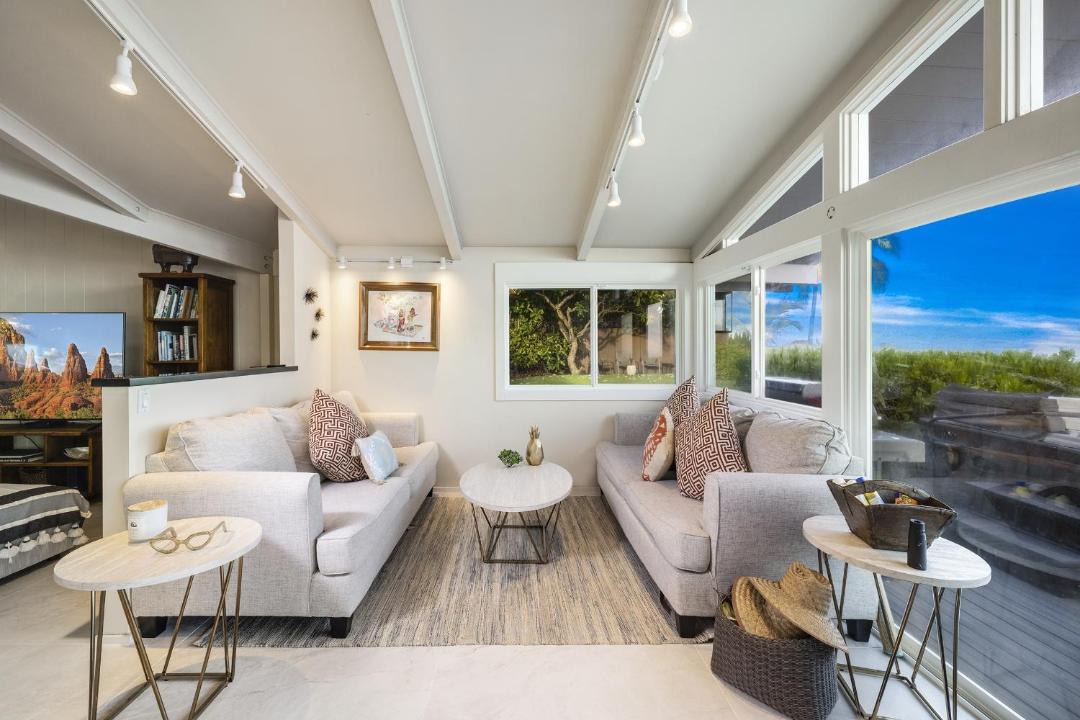 Photo of Livingroom in Waialee
