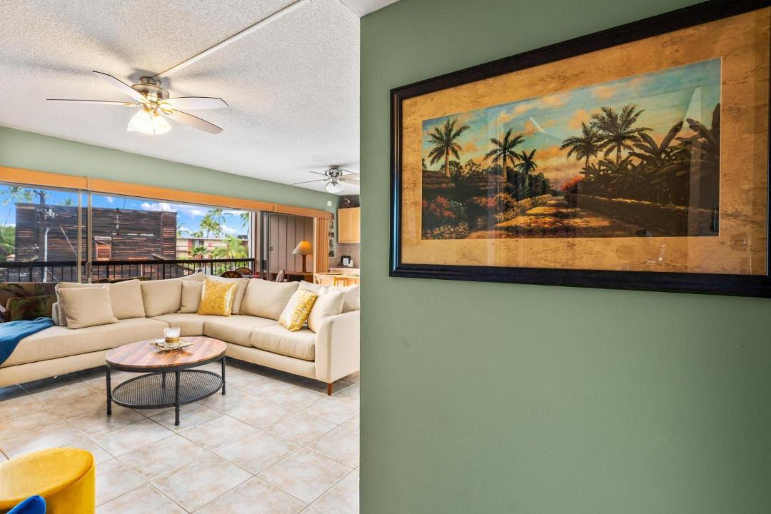 Photo of Others in Historic Kailua Village