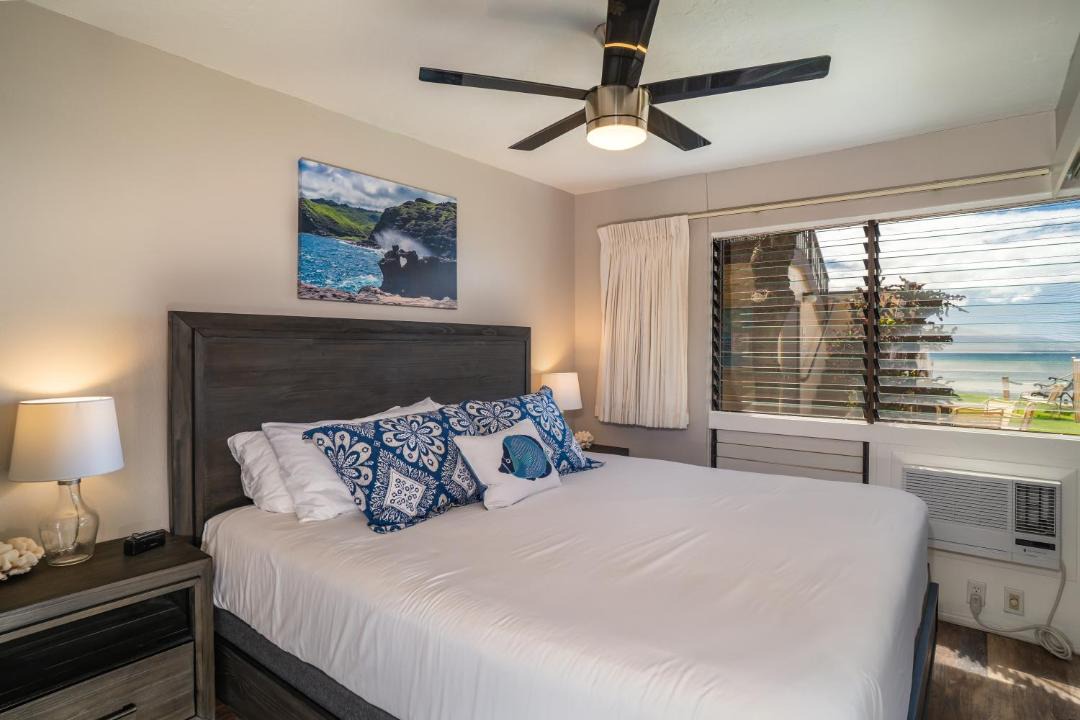 Photo of Bedroom in Maalaea