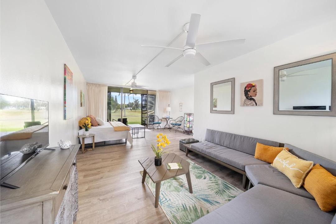 Photo of Livingroom in Kahuku