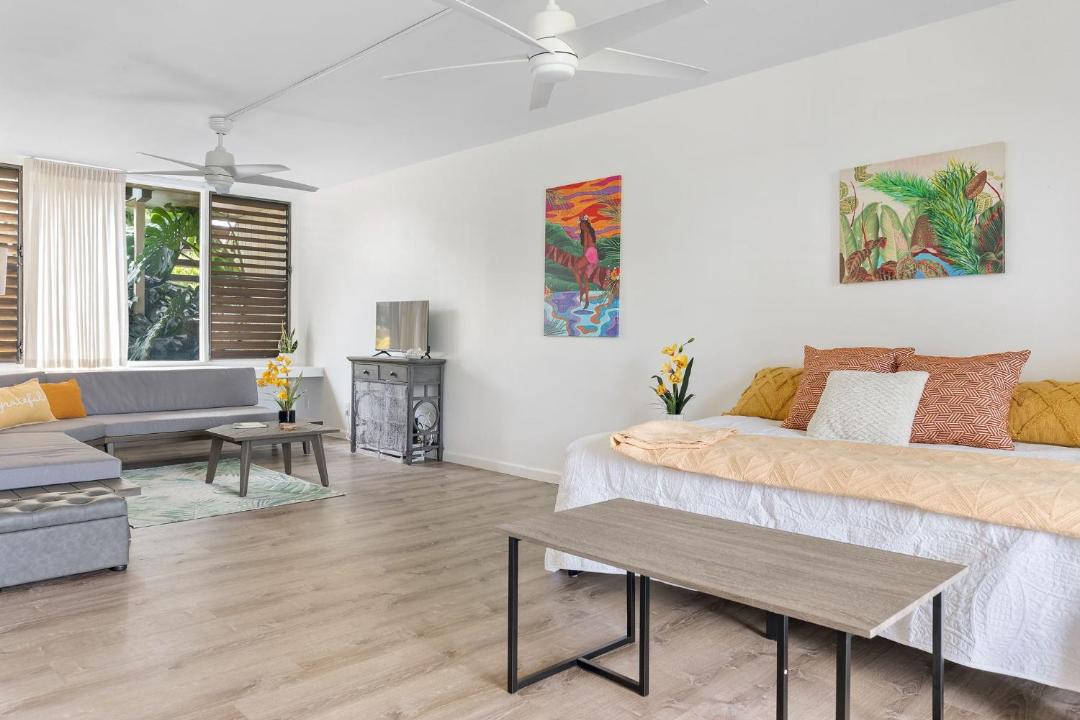 Photo of Livingroom in Kahuku