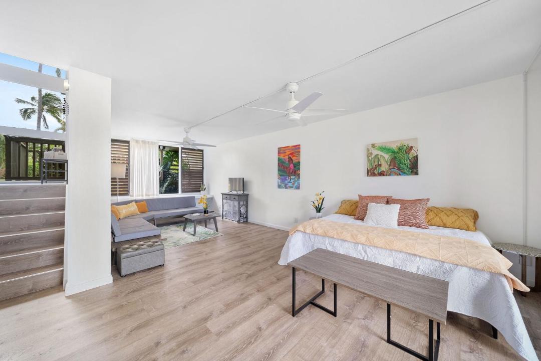 Photo of Livingroom in Kahuku
