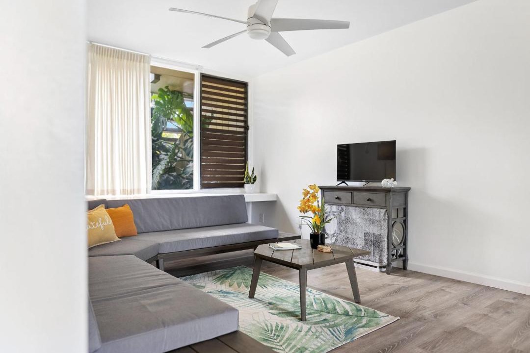 Photo of Livingroom in Kahuku