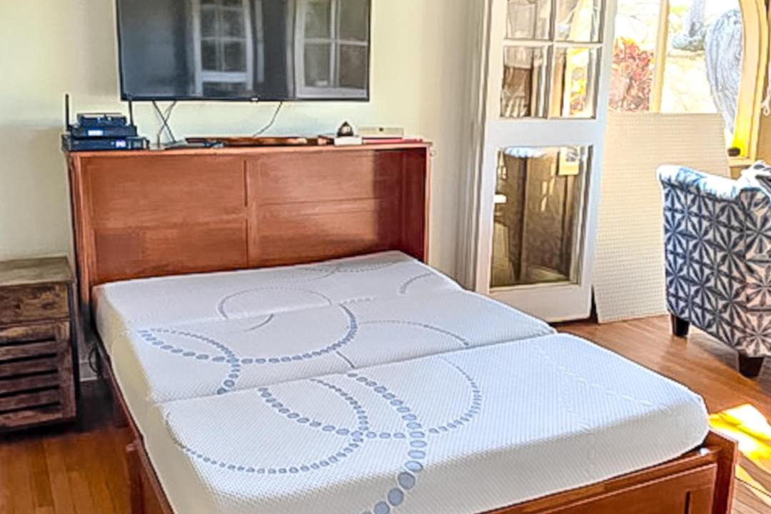 Photo of Bedroom in Maunaloa