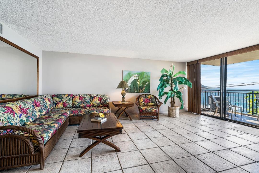 Photo of Patio Balcony in Historic Kailua Village
