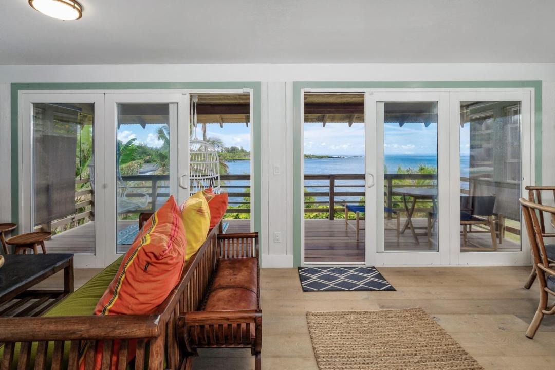 Photo of Livingroom in Hana