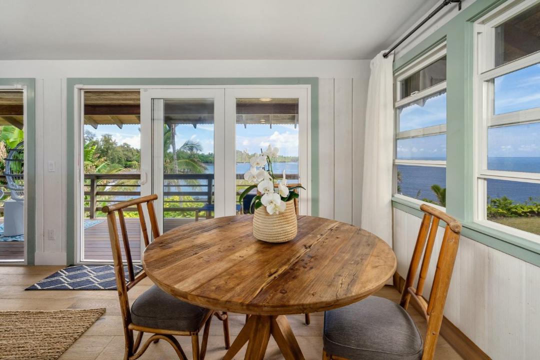 Photo of Livingroom in Hana