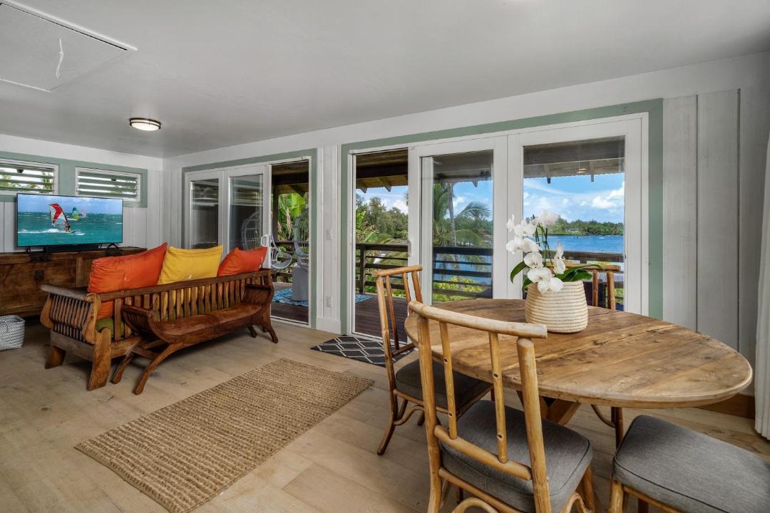 Photo of Livingroom in Hana
