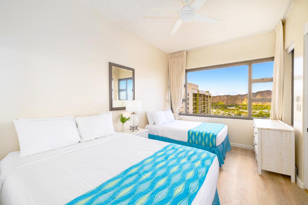Photo of Bedroom in Waikiki