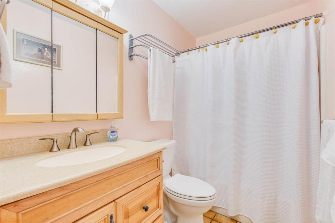 Photo of Bathroom in Kahuku