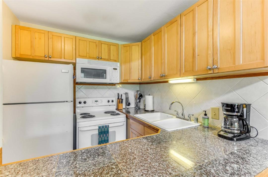 Photo of Kitchen in Kahuku