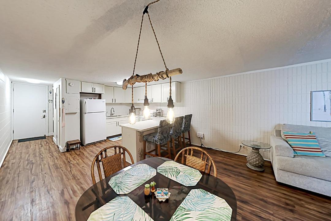 Photo of Livingroom in Punaluu