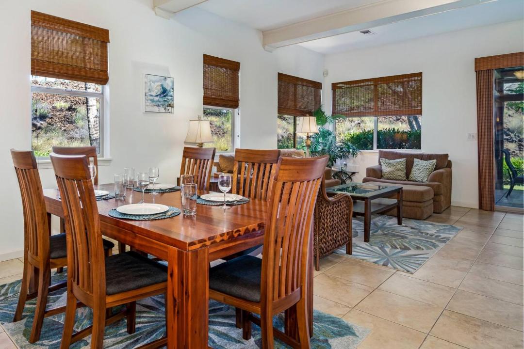 Photo of Livingroom in Kamuela