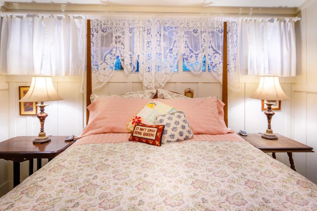 Photo of Bedroom in Volcano