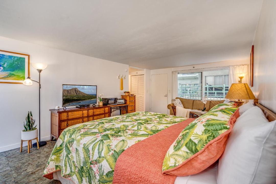 Photo of Bedroom in Diamond Head - Kapahulu - St. Louis