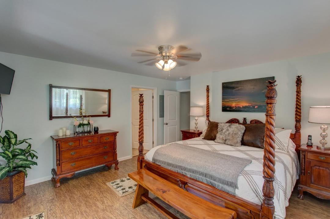 Photo of Bedroom in Royal Hawaiian Estates
