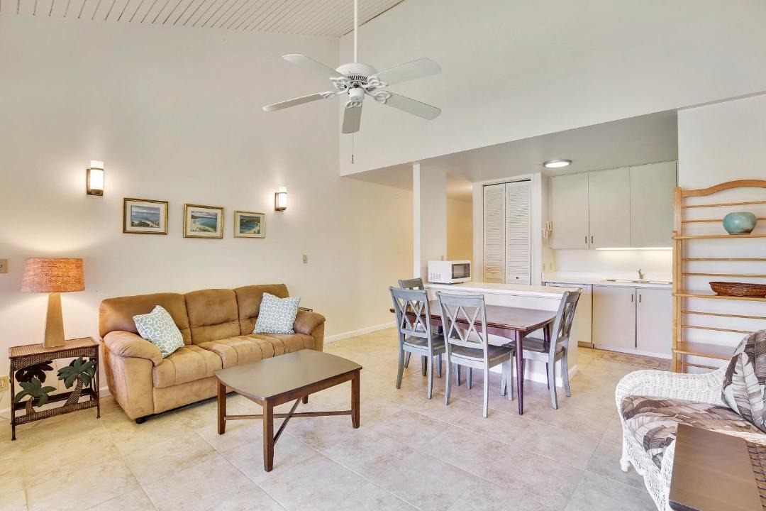 Photo of Livingroom in Kahuku